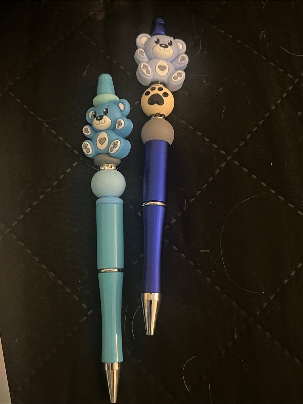 adorable pair of Happy Blue Bears Beaded Pen set Great gift ideas for all 40